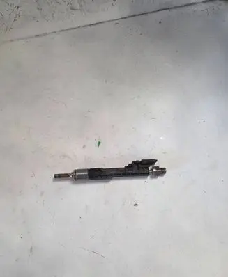 BMW 7 F01 F02 F03 F04 Fuel injector 0261500186