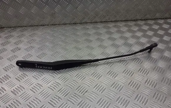 Ford Focus Front wiper blade arm 4M5117526AD