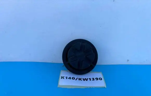 Opel Astra J Headlight/headlamp dust cover 17442900