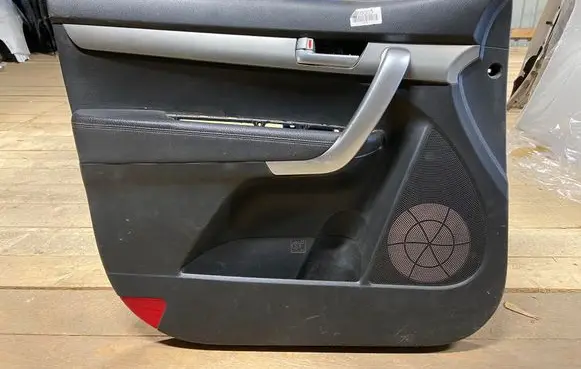 KIA Sorento Front door card panel trim 823102P000