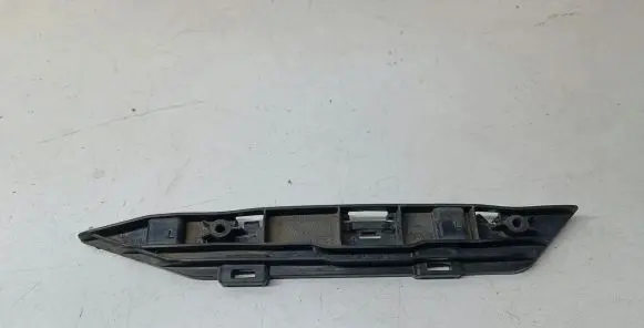 BMW 2 F46 Fender mounting bracket 7328679 51117328679