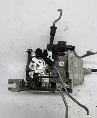 Audi A3 S3 8L Front door lock 8L1837016