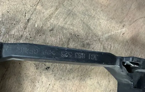 Volkswagen PASSAT B8 Other center console (tunnel) element 3G1863525