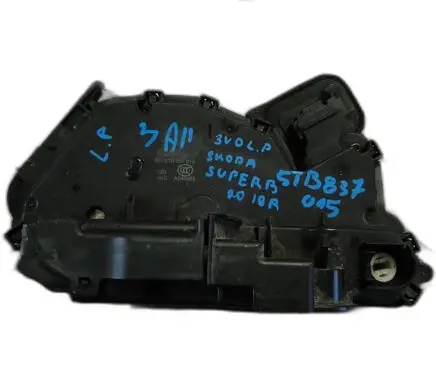 Skoda Superb B8 (3V) Lock set 5TB837015