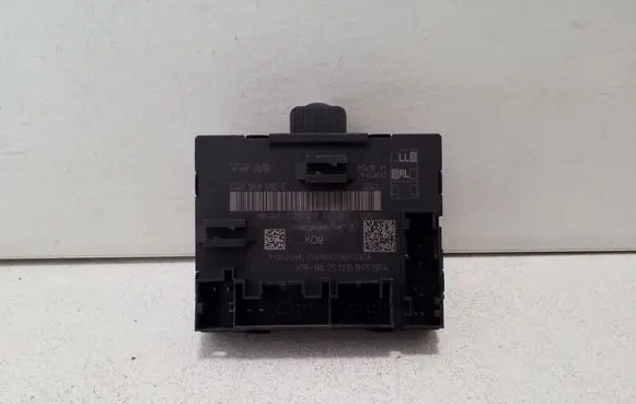 Volkswagen Golf VII Door control unit/module 5Q0959592E 5Q0959592B