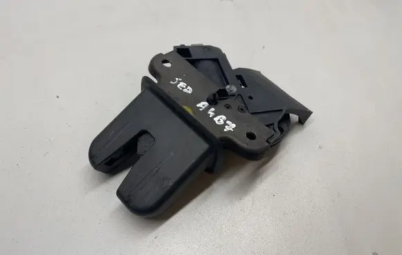 Audi A4 S4 B7 8E 8H Tailgate/trunk/boot lock/catch/latch 4F5827505C