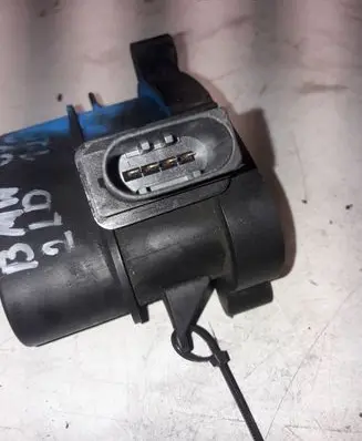 BMW 1 E82 E88 Mass air flow meter 0928400504