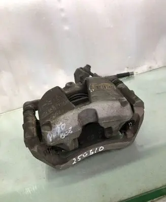 Peugeot 508 II Front brake caliper 6c837c