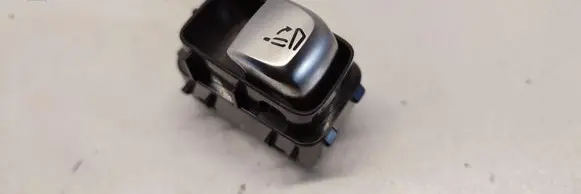 Mercedes-Benz GLC C253 Seat control switch A2059056611