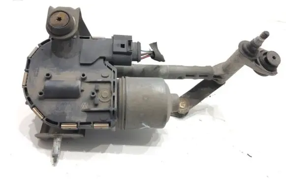 Volkswagen Touran I Front wiper linkage and motor 1T0955024E