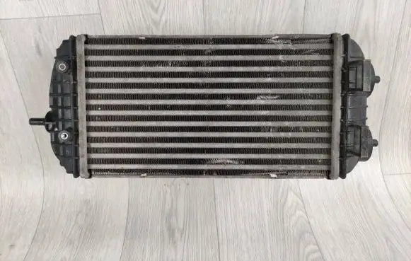 Hyundai Tucson TL Intercooler radiator 282702B743