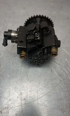 KIA Sportage Fuel injection high pressure pump 331002A420 0445010206