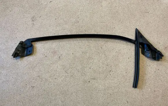 Mercedes-Benz E W238 Rubber seal front coupe door A2387205001