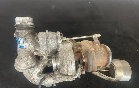Mercedes-Benz E C207 W207 Turbo A6510902880