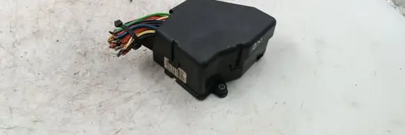 Volkswagen PASSAT B5 Fuse box set 8d1941824