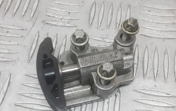Mercedes-Benz C AMG W205 Timing belt/chain tensioner A2760500611
