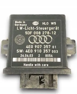 Audi A8 S8 D3 4E Light module LCM 4E0907357