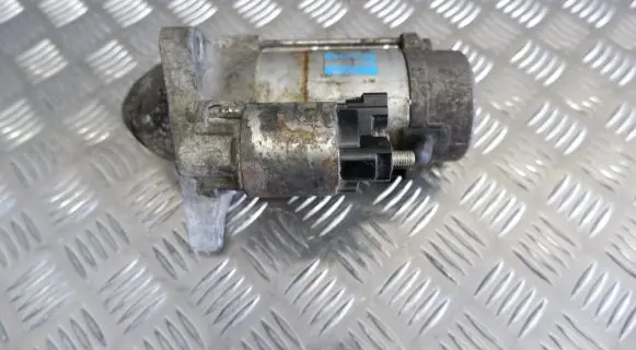 Toyota Urban Cruiser (XP110) Starter motor 2810033120