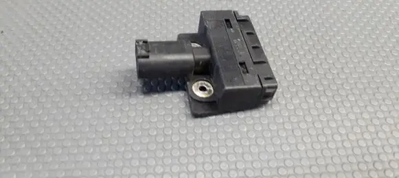 BMW 3 E36 Sliding door contact joint 8366217