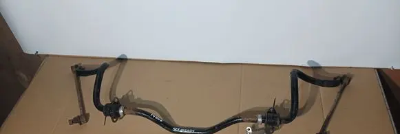Toyota Avensis T250 Front anti-roll bar/sway bar