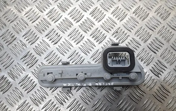 Opel Zafira A Tail light bulb cover holder