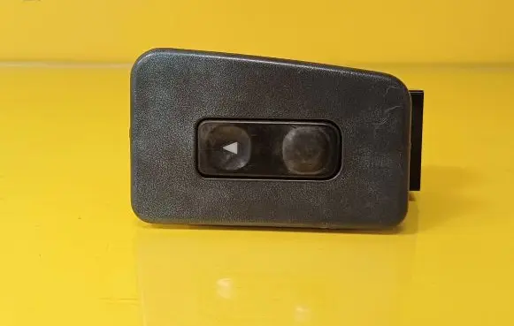 KIA Sephia Electric window control switch