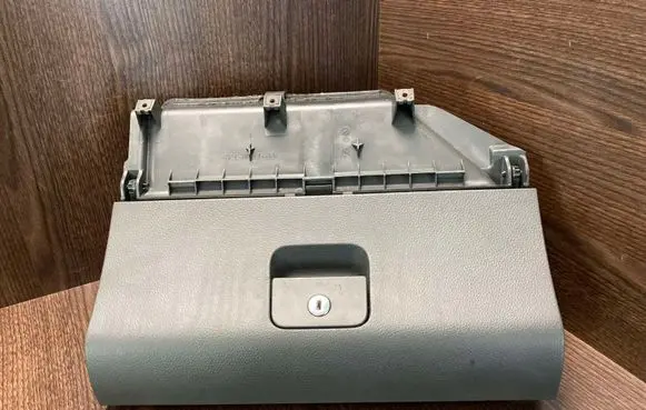 Glove box set