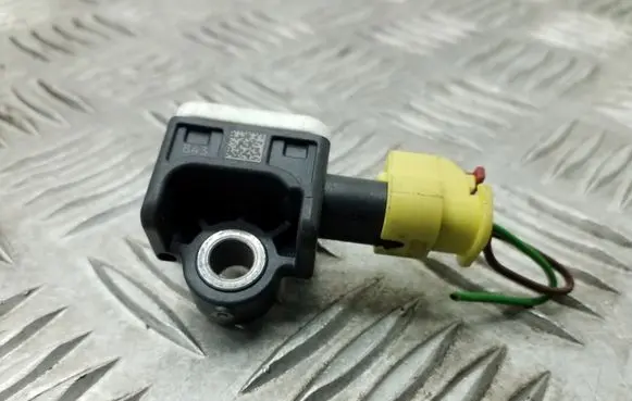 Skoda Fabia Mk2 (5J) Airbag deployment crash/impact sensor 2H0959351