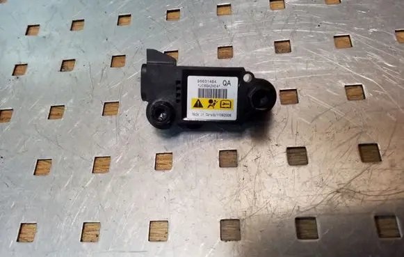 Opel Antara Airbag deployment crash/impact sensor 96631484