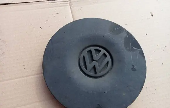 Volkswagen Transporter - Caravelle T4 Original wheel cap 7D0601151A