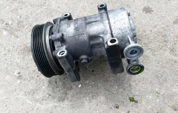 Ford Fiesta Air conditioning (A/C) compressor (pump) SD6VEAFE09