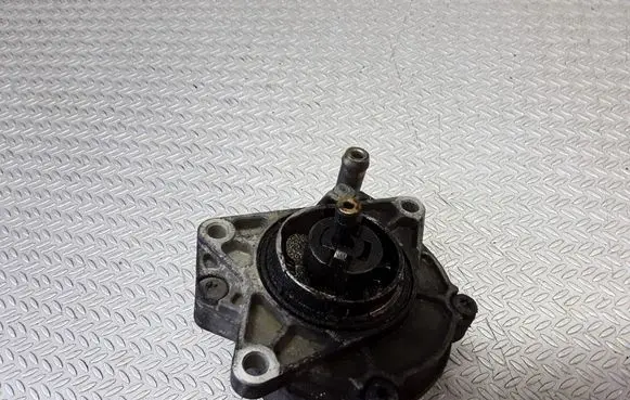 Audi A6 S6 C5 4B Vacuum pump 72218501
