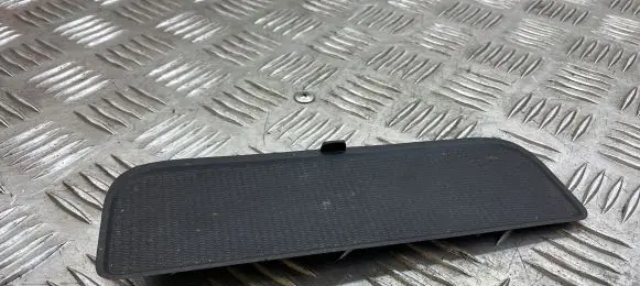 Volvo XC60 Panel drawer/shelf pad 30715132