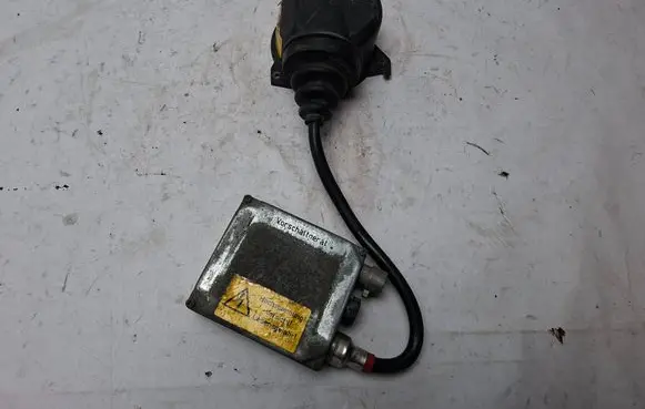 Opel Omega B2 Headlight ballast module Xenon 14969400