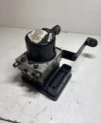 Ford Focus C-MAX ABS Pump 3M512C405HC 10020603014 A426G