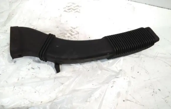 BMW 5 F10 F11 Air intake hose/pipe 58300015