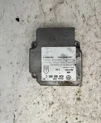Volkswagen PASSAT B5.5 Airbag control unit/module 6Q0909605C 20010606N 5WK42900