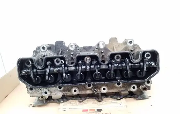Land Rover Discovery Engine head hrc2666 Err3342 Err3343