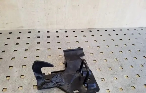 Volkswagen Touareg I Engine bonnet/hood lock/latch loop/hook 