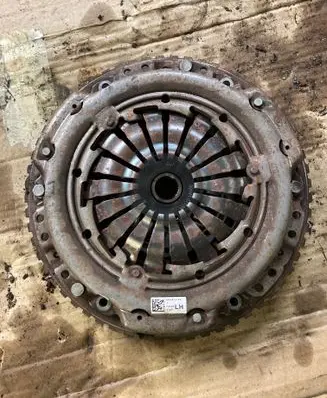 Renault Captur Clutch set kit 302057404R K4085 0125