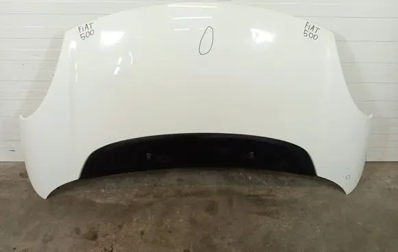Fiat 500L Engine bonnet/hood 500LMASKAPRZEDNIA