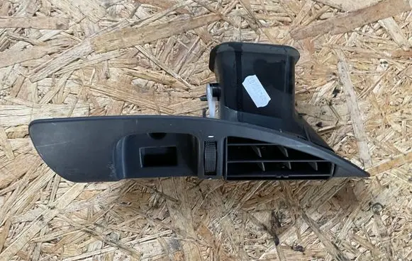 Peugeot 807 Dashboard side air vent grill/cover trim 226436