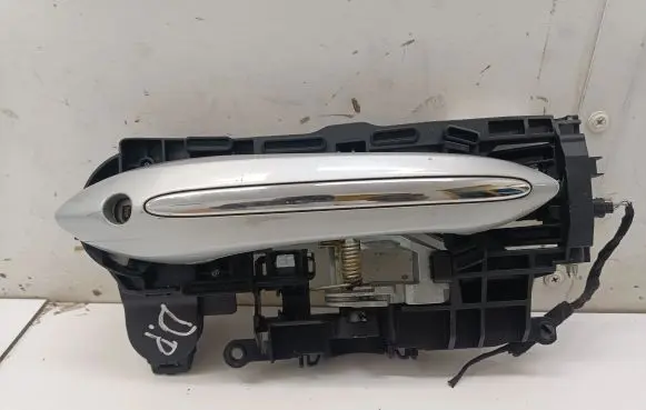 BMW 6 F06 Gran coupe Front door exterior handle 7300196