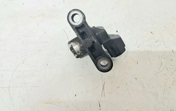 Volvo V70 Crankshaft position sensor 30637803