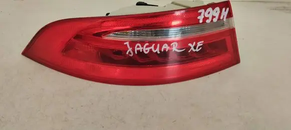Jaguar XE Rear/tail lights LAMPALEWAXE760