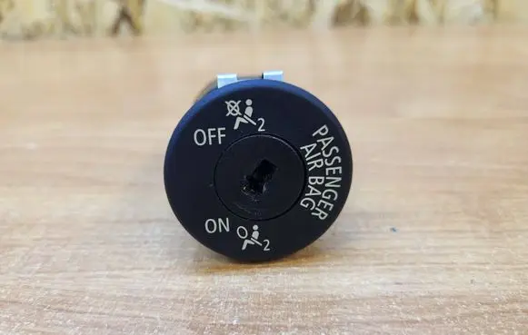 BMW 3 E92 E93 Passenger airbag on/off switch 6974643 6131