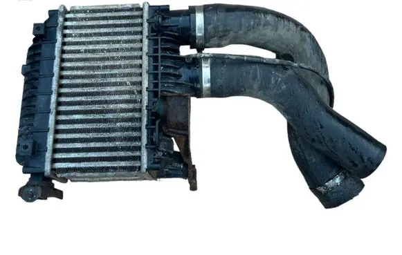 Toyota Verso Intercooler radiator 873067D