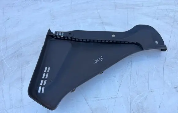 BMW 5 F10 F11 Wiper trim 7216978