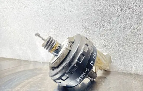 Opel Astra J Brake booster 360573521 03785926354
