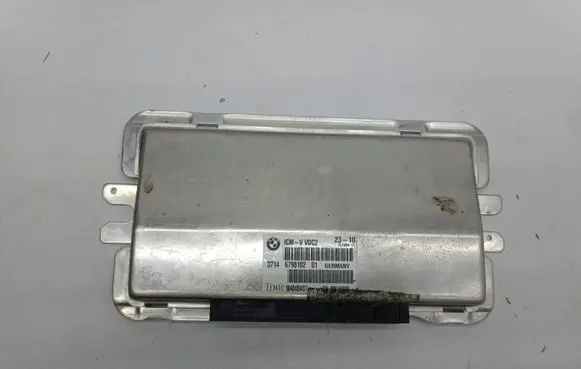 BMW 7 F01 F02 F03 F04 Suspension control unit/module 6798102